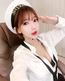 韩国女主播露奶,韩国女主播意外露奶事件引发热议